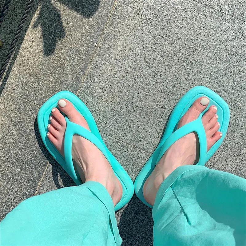 Solid Color Soft Flip-Flops