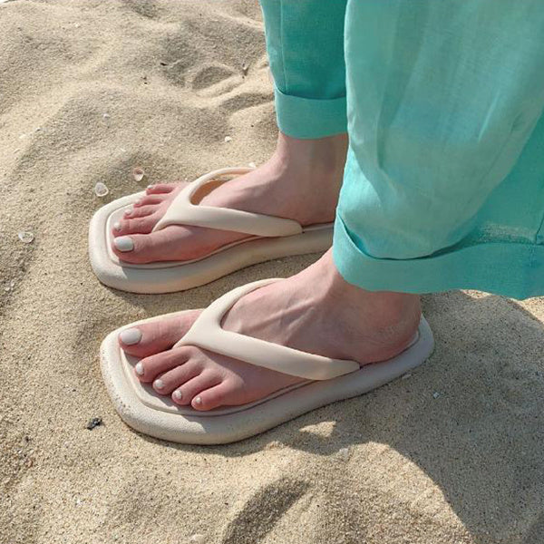 Solid Color Soft Flip-Flops