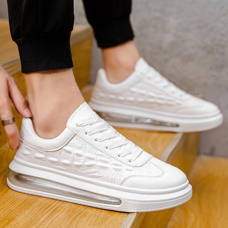 UrbanHide Fashion Sneakers