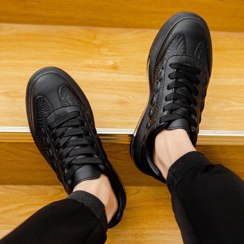 UrbanHide Fashion Sneakers