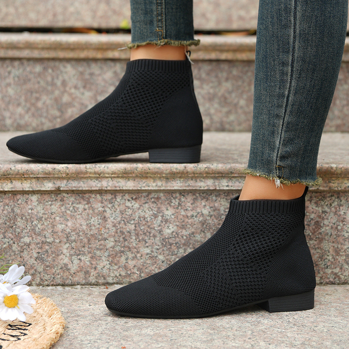 Plus Size Pointed Ankle Boots