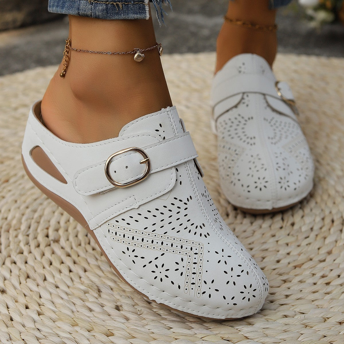 Lace-up Wedge Hollow Slippers