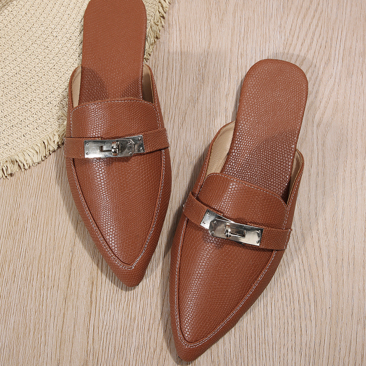 Pointed-Toe Low Heel Mules