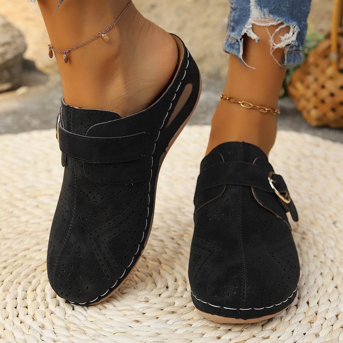 Lace-up Wedge Hollow Slippers