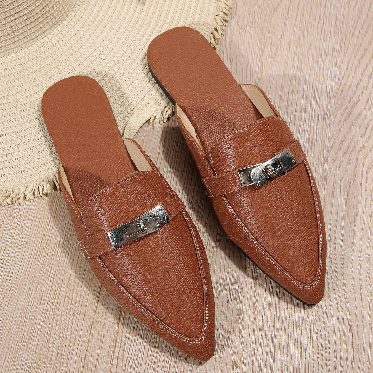 Pointed-Toe Low Heel Mules