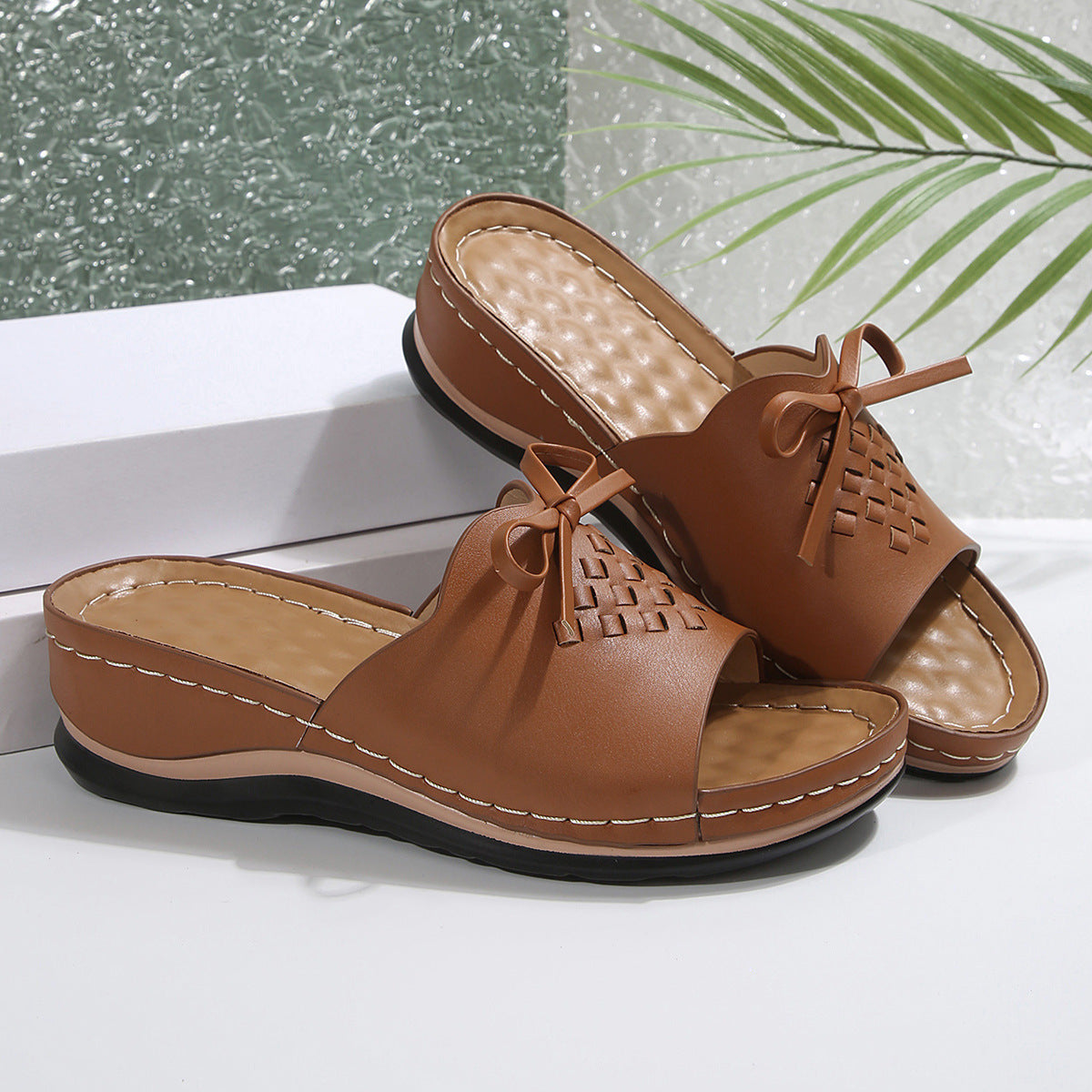 Retro Embroidered Stitching Sandals
