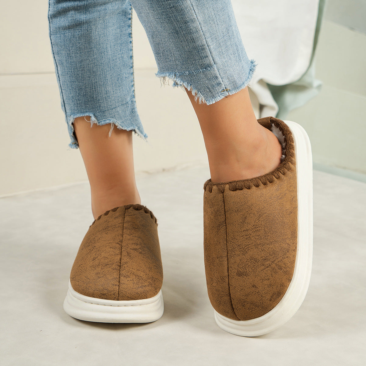 Cozy Sewing-Side Plush Slippers