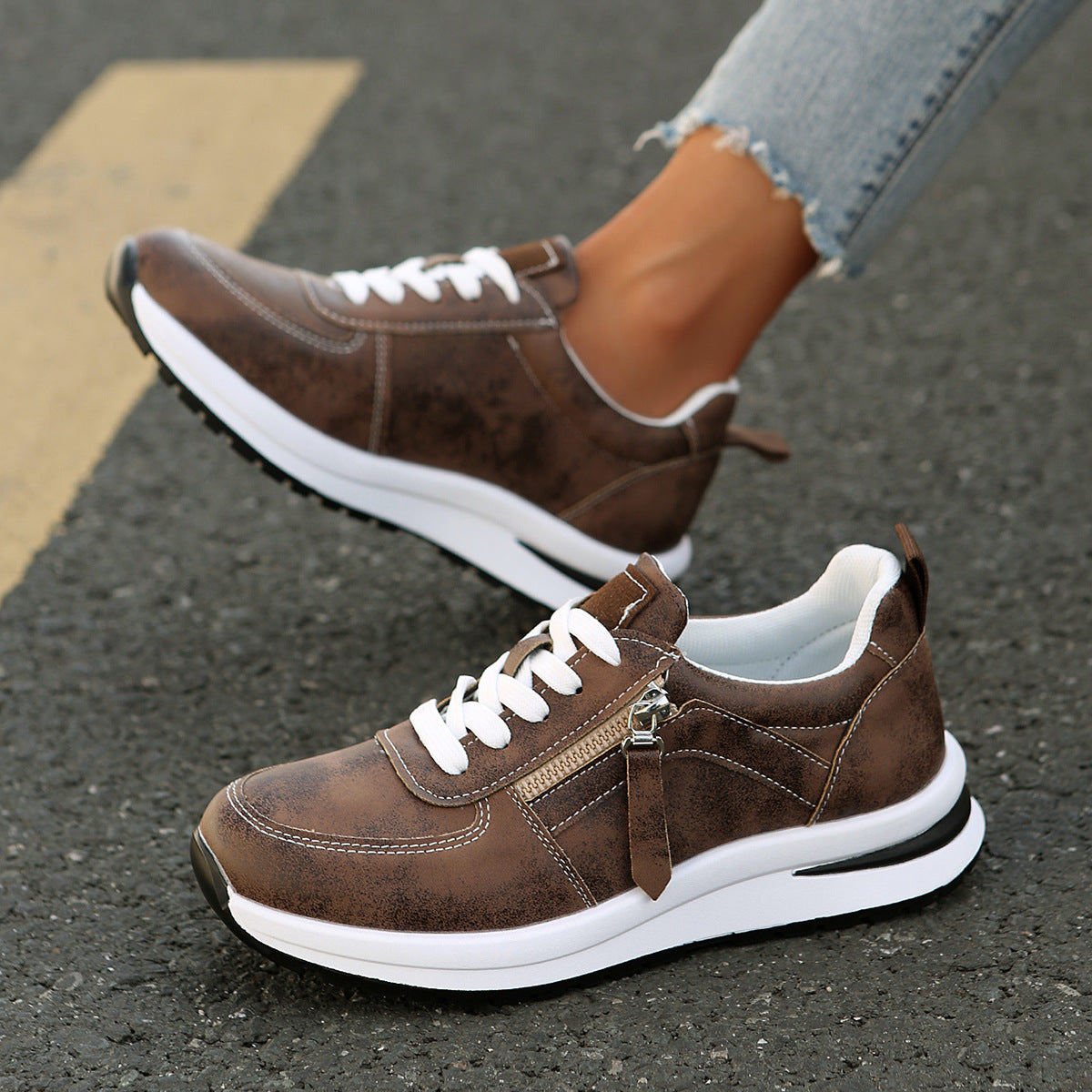 Solid Color Lace-up Shoes
