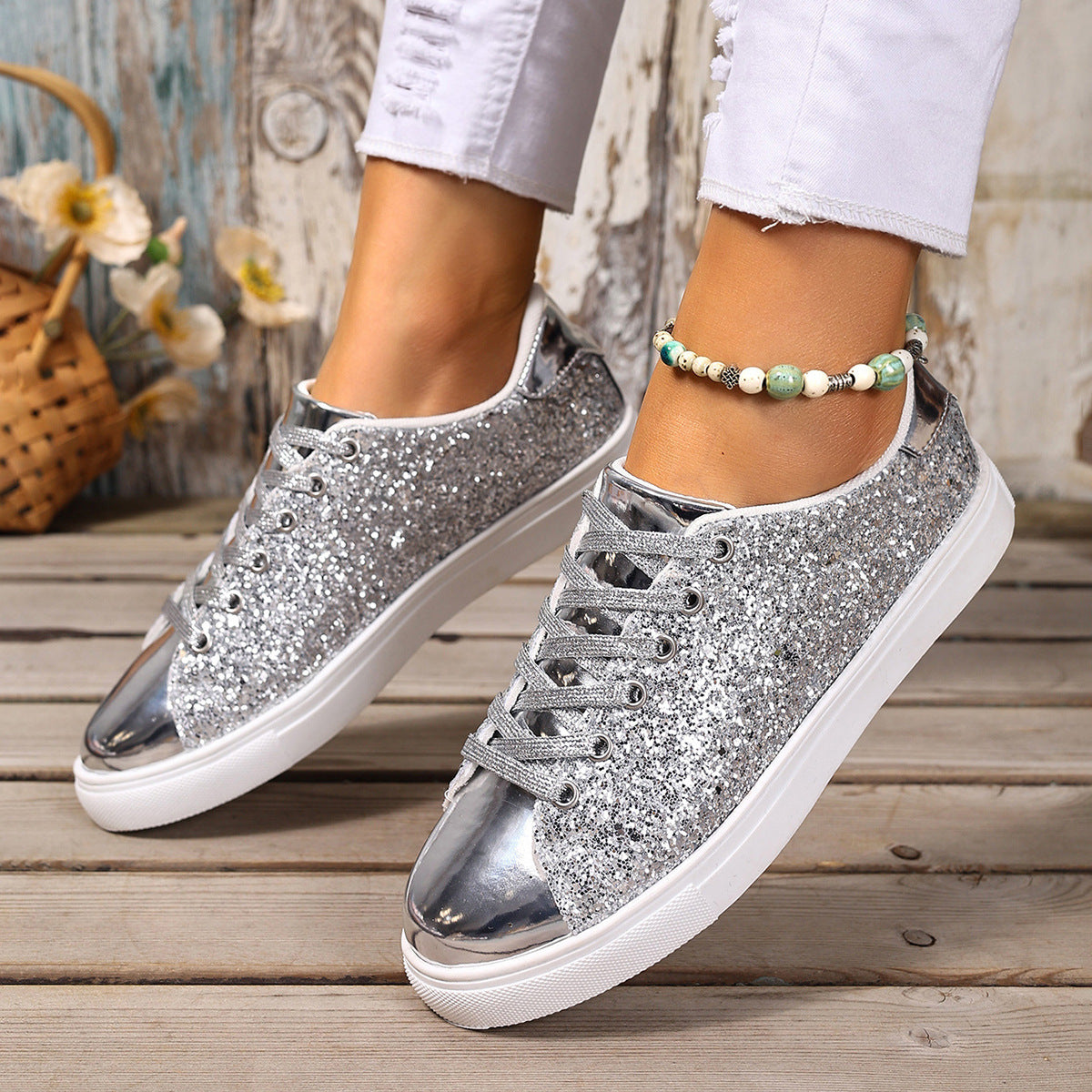 Plus Size Sequined Board Shoes