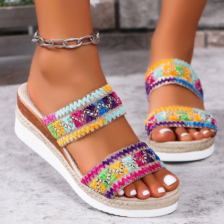 Wavy Pattern Woven Wedge Sandals