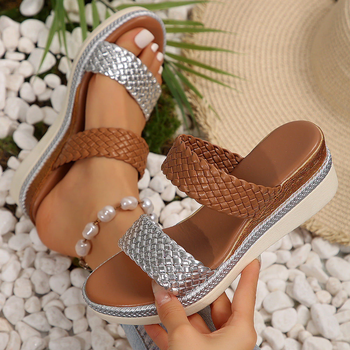 Plus Size Wedge Sandals