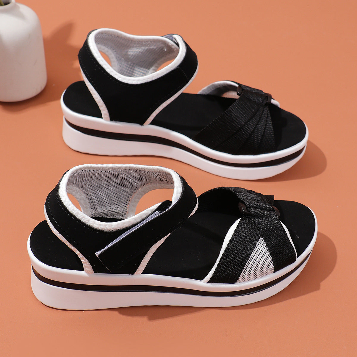 Mesh Cross-Strap Velcro Sandals