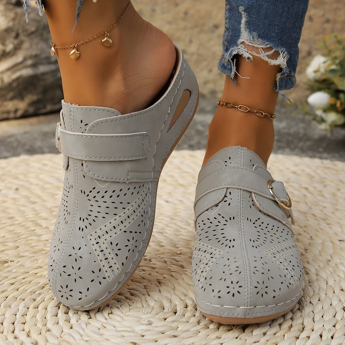 Lace-up Wedge Hollow Slippers