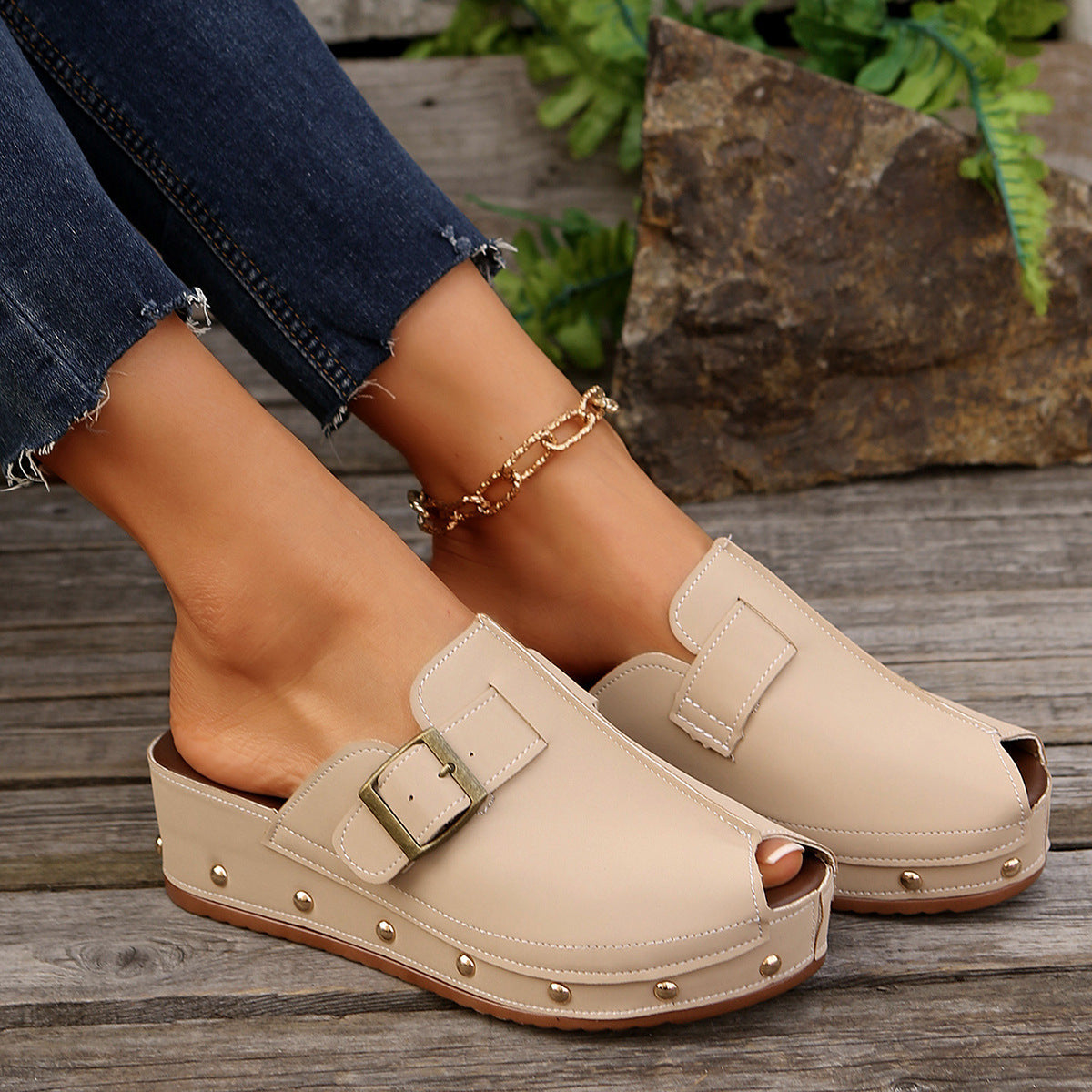 Rivet Buckle Wedge Sandals