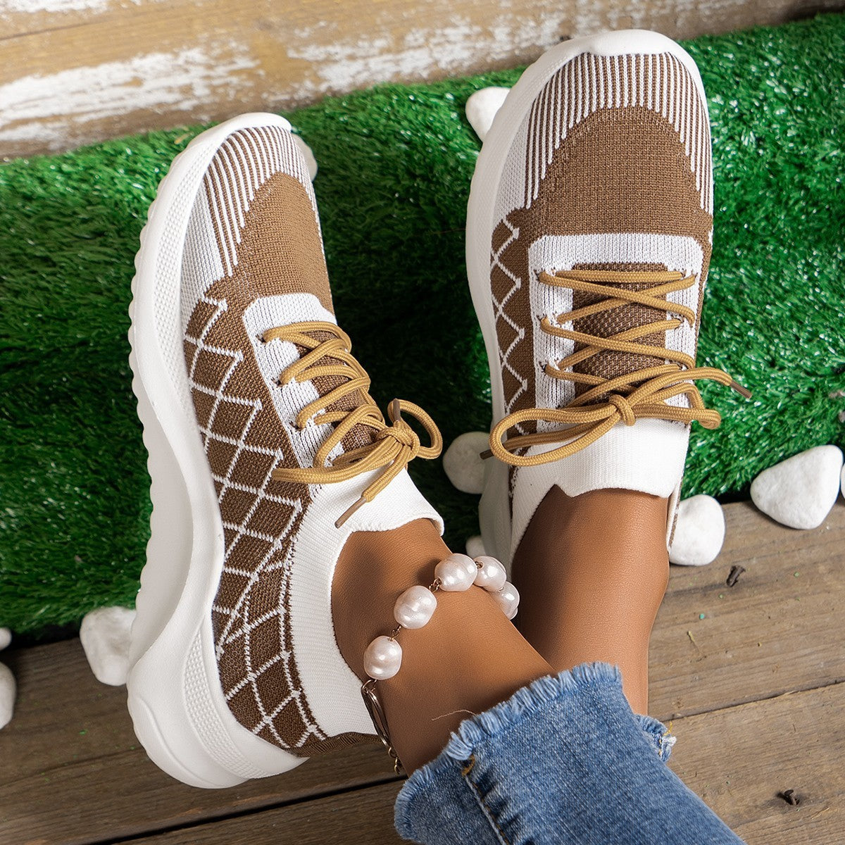Plus Size Flyknit Running Sneakers