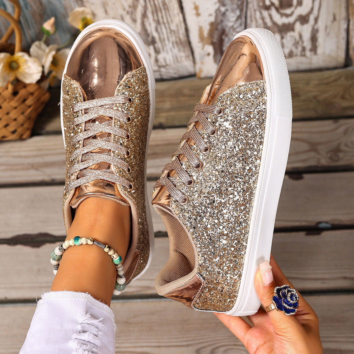 Plus Size Sequined Board Shoes