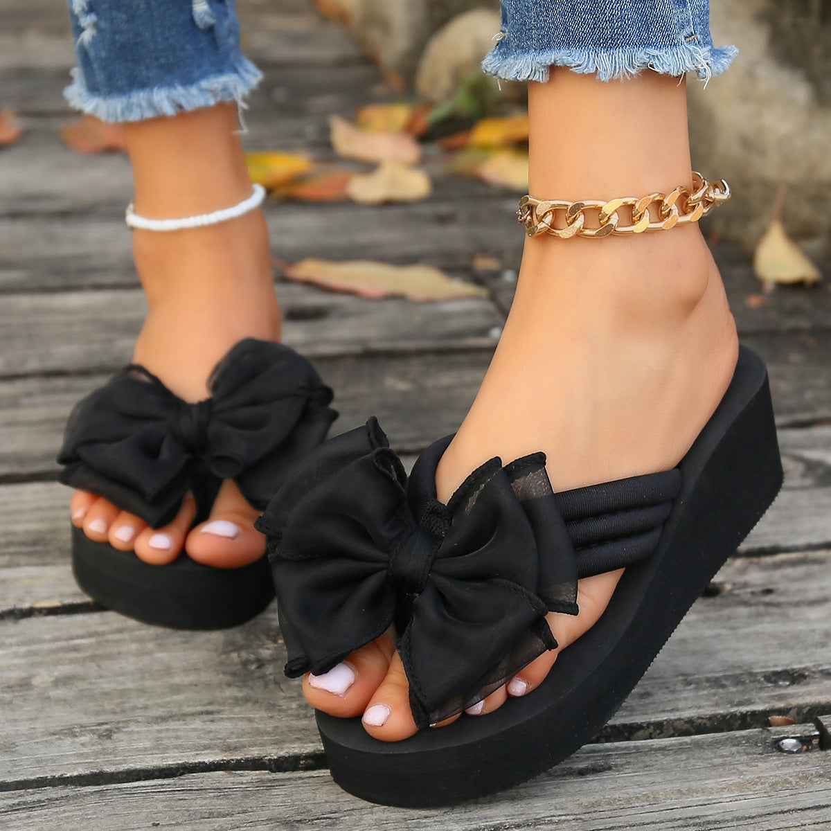 Thick-Soled Herringbone Sandals