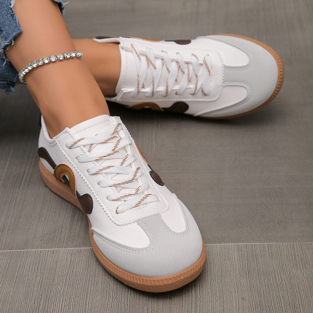 Retro Casual Skate Shoes