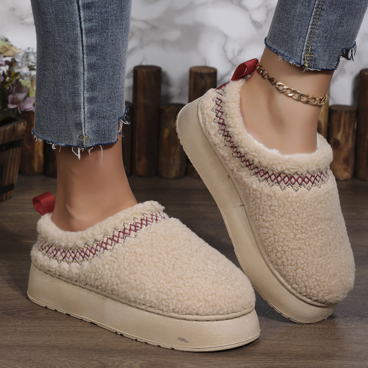 Ethnic Style Thick-Soled Plush Slippers