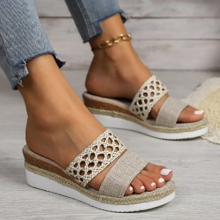 Rope Bottom Platform Sandals