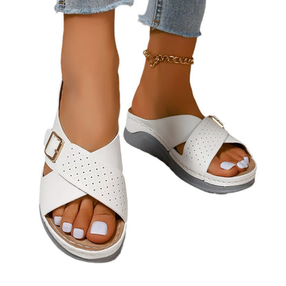 Plus-Size Cross Strap Sandals