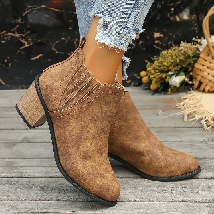 Plus Size Pointed Martin Boots