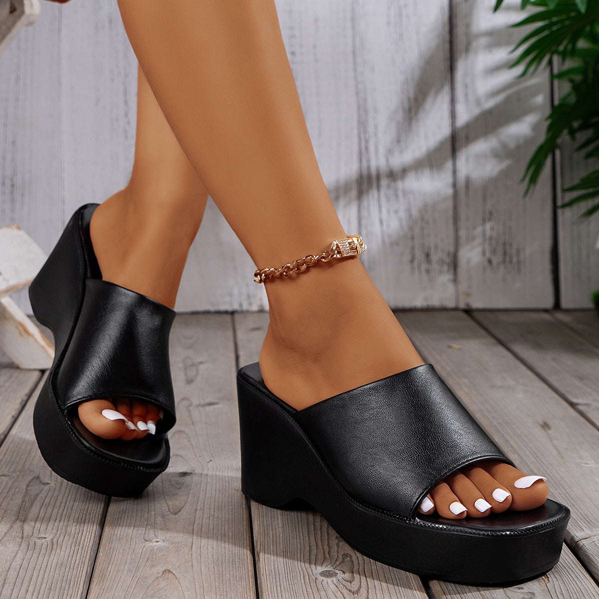 Plus Size Platform Sandals