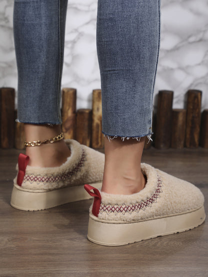 Ethnic Style Thick-Soled Plush Slippers