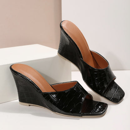Plaid Roman Wedge Sandals