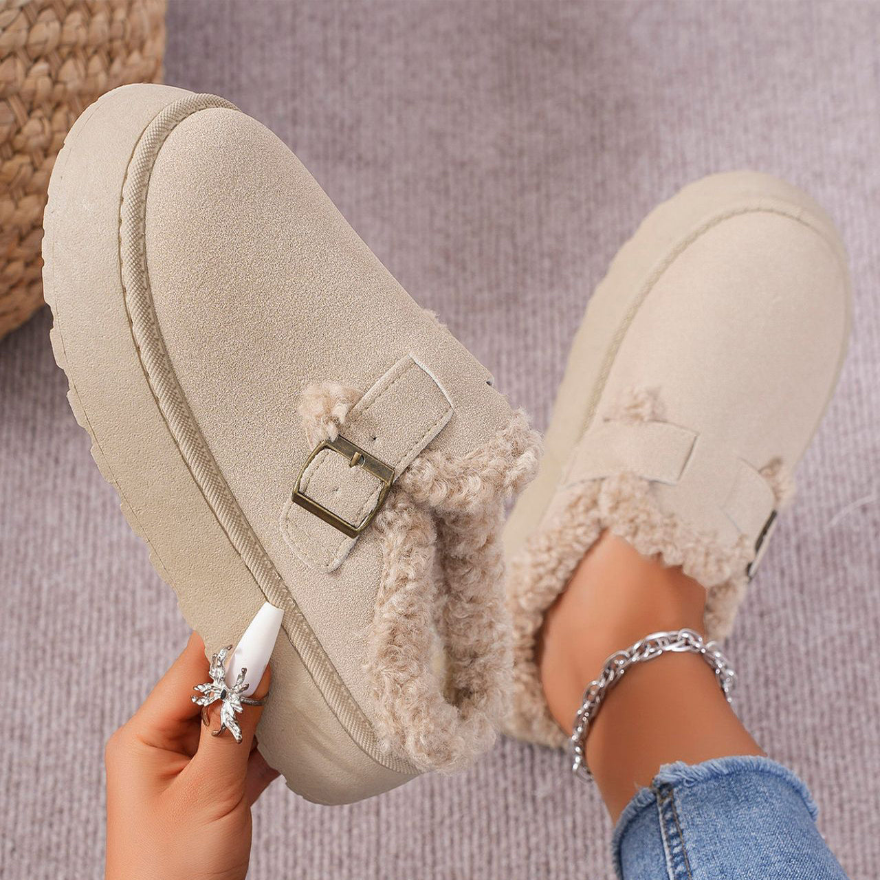 Plush Buckle Cotton Slippers