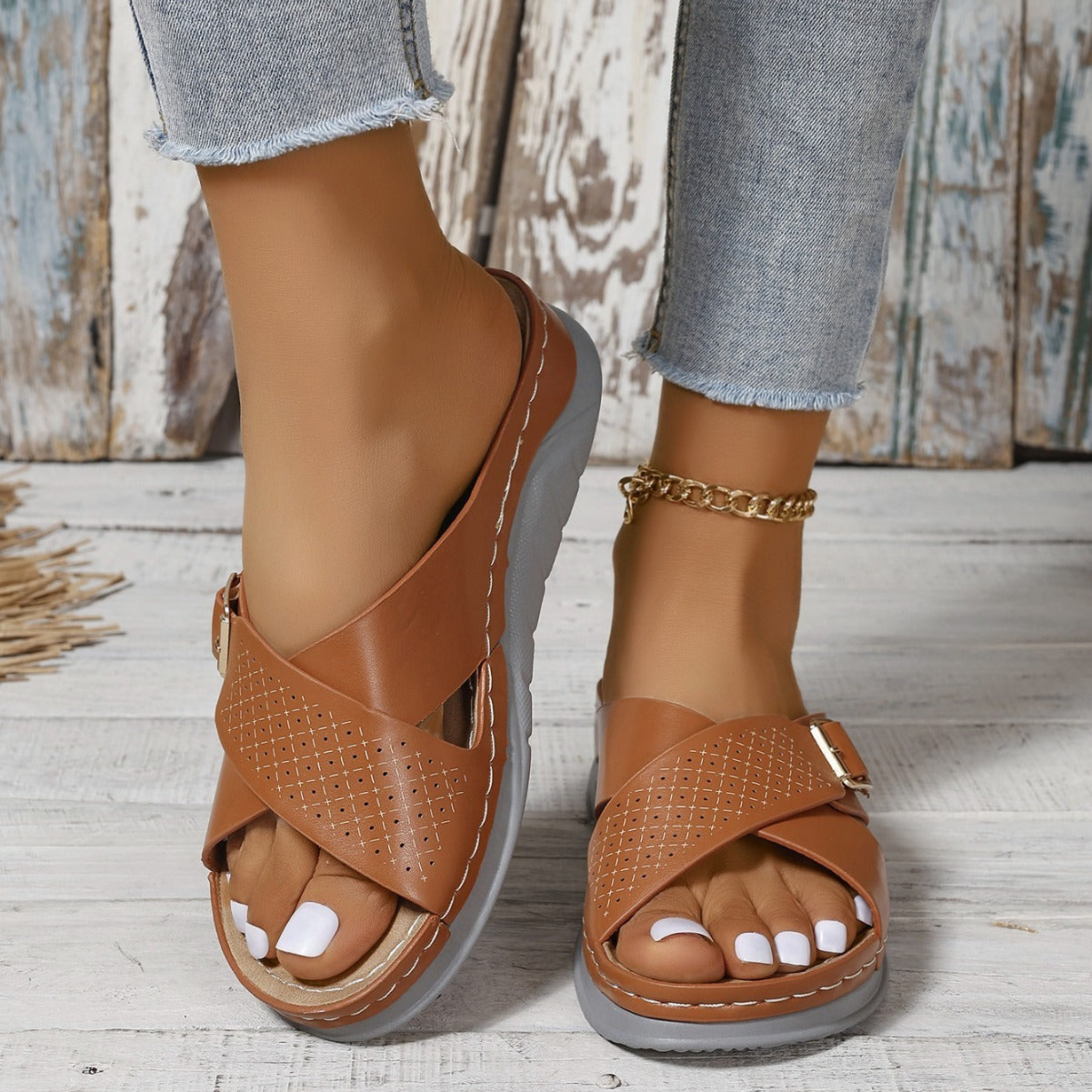 Plus-Size Cross Strap Sandals