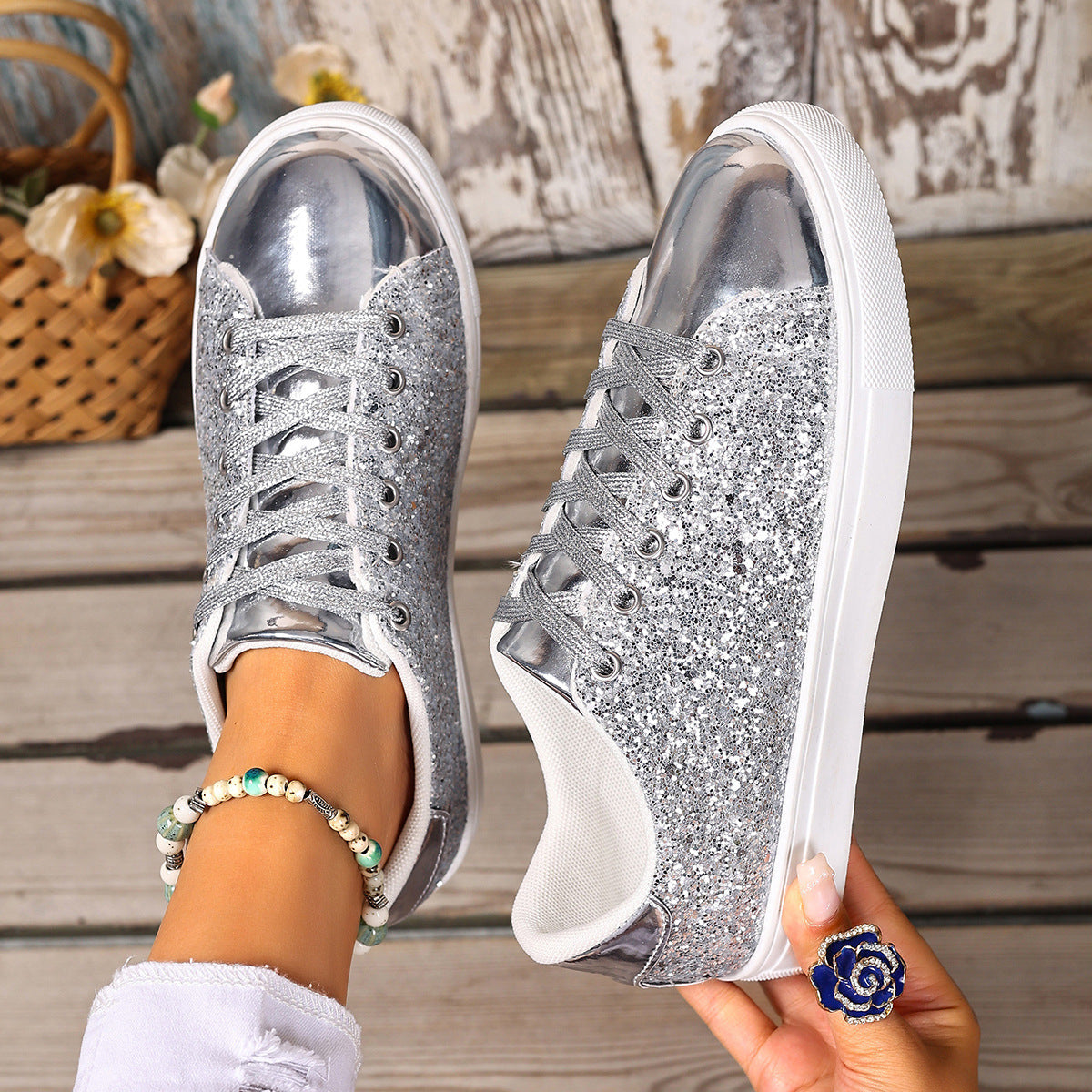 Plus Size Sequined Board Shoes